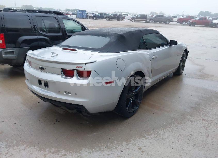 Photo 4 of 2012 Chevrolet Camaro 2LT (VIN 2G1FC3D30C9113912)