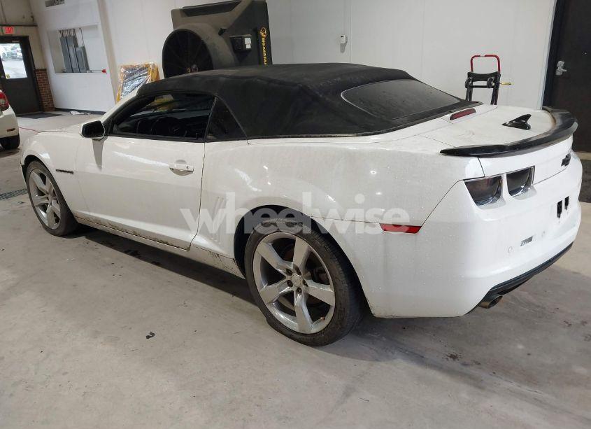 Photo 3 of 2013 Chevrolet Camaro 2LT (VIN 2G1FC3D34D9194477)