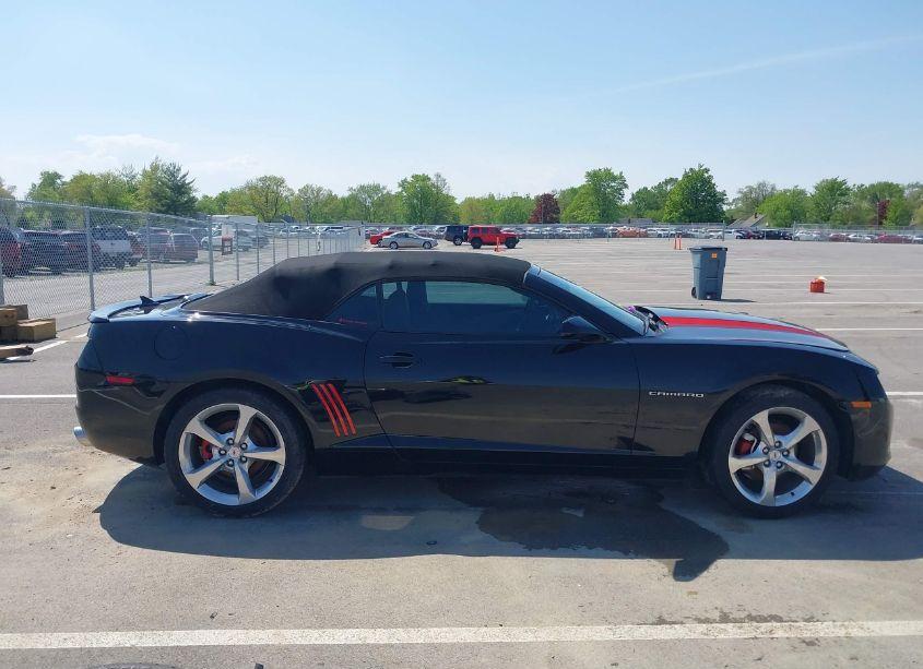 Photo 13 of 2013 Chevrolet Camaro 2LT (VIN 2G1FC3D35D9126205)