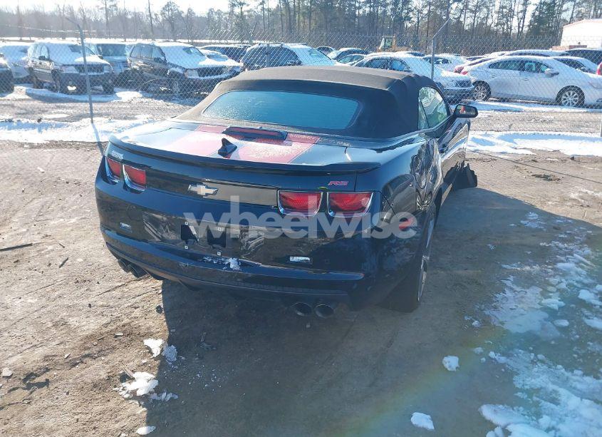 Photo 4 of 2013 Chevrolet Camaro 2LT (VIN 2G1FC3D39D9219275)