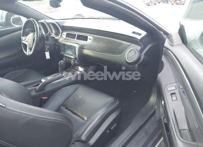 Photo 5 of 2014 Chevrolet Camaro 2LT (VIN 2G1FC3D39E9123129)