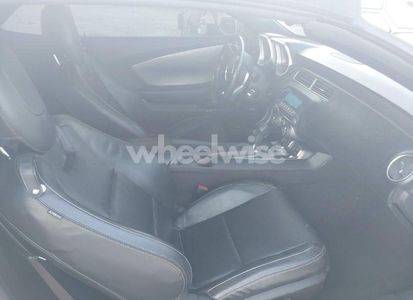 Photo 5 of 2011 Chevrolet Camaro 2LT (VIN 2G1FC3DD0B9207814)