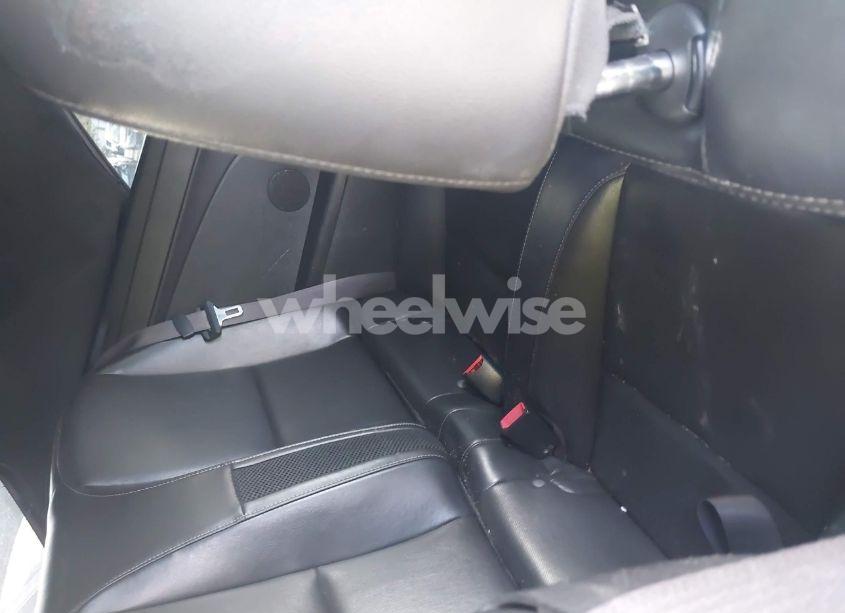 Photo 8 of 2011 Chevrolet Camaro 2LT (VIN 2G1FC3DD0B9207814)