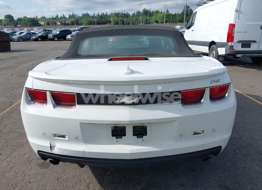 Photo 16 of 2011 Chevrolet Camaro 2LT (VIN 2G1FC3DD4B9200901)