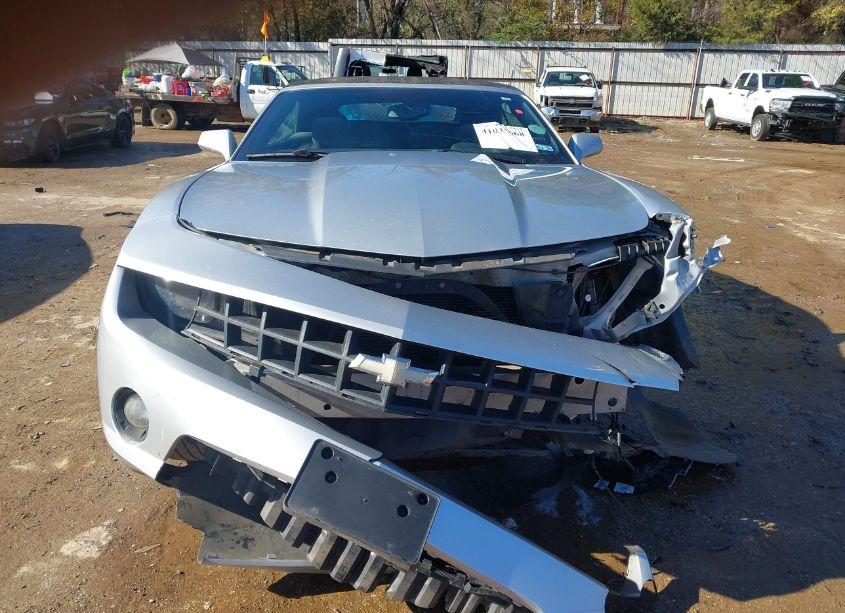Photo 13 of 2011 Chevrolet Camaro 2LT (VIN 2G1FC3DD7B9181678)