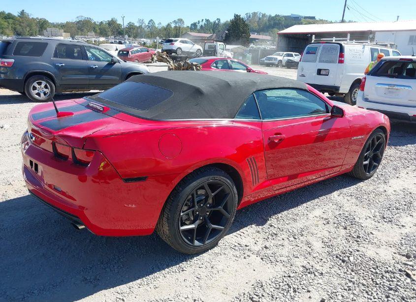 Photo 4 of 2011 Chevrolet Camaro 2LT (VIN 2G1FC3DD8B9186565)