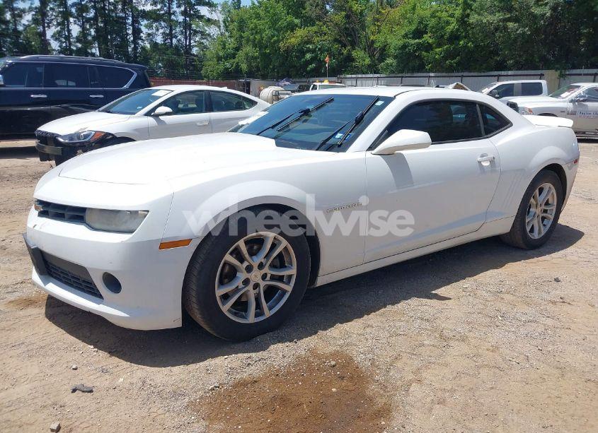 Photo 2 of 2015 Chevrolet Camaro 1LT (VIN 2G1FD1E31F9104012)