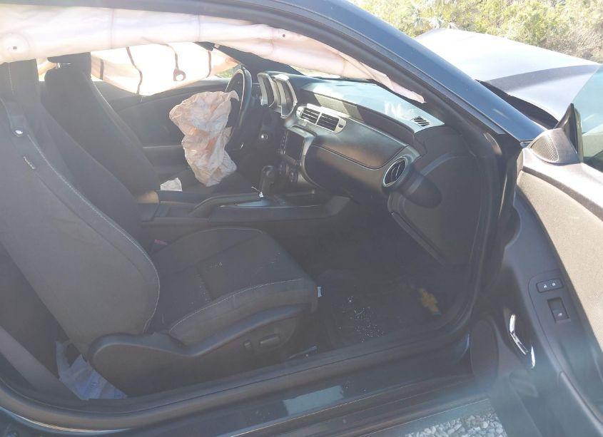 Photo 5 of 2015 Chevrolet Camaro 1LT (VIN 2G1FD1E31F9225915)