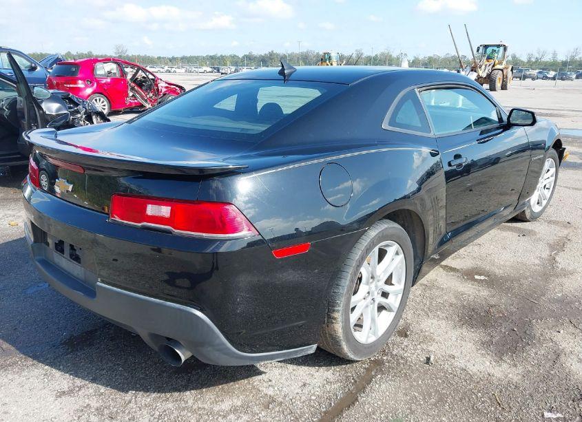 Photo 4 of 2015 Chevrolet Camaro 1LT (VIN 2G1FD1E32F9106920)