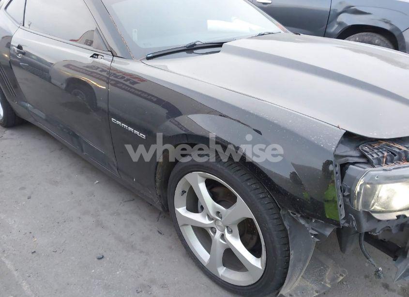 Photo 12 of 2015 Chevrolet Camaro 1LT (VIN 2G1FD1E32F9170715)