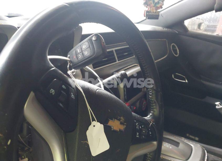 Photo 11 of 2015 Chevrolet Camaro 1LT (VIN 2G1FD1E32F9310570)