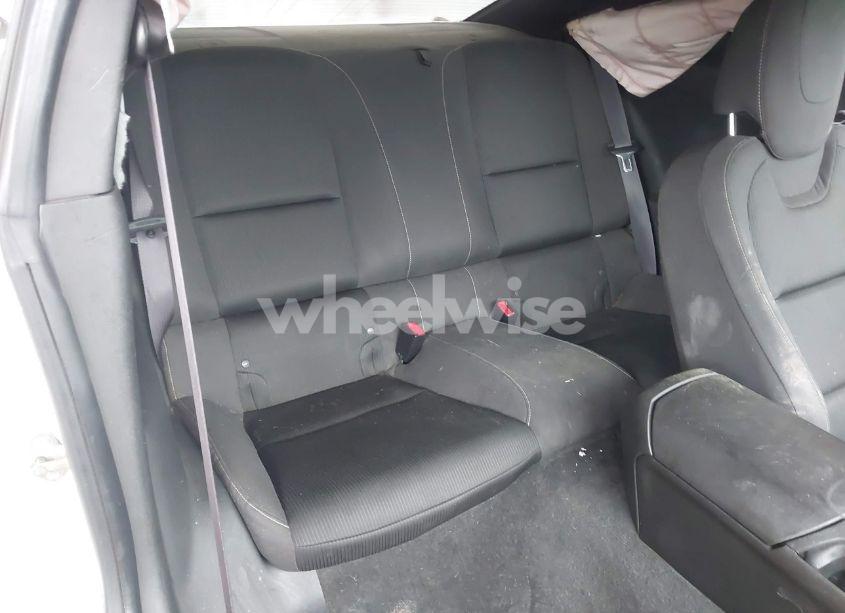 Photo 8 of 2015 Chevrolet Camaro 1LT (VIN 2G1FD1E32F9310570)