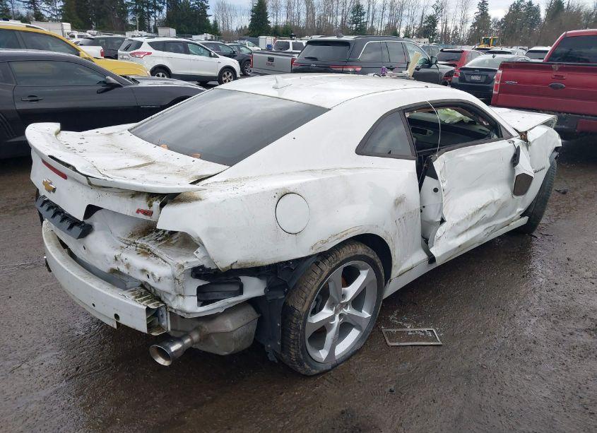 Photo 4 of 2015 Chevrolet Camaro 1LT (VIN 2G1FD1E33F9311811)