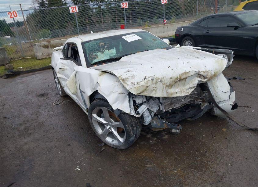 Photo 6 of 2015 Chevrolet Camaro 1LT (VIN 2G1FD1E33F9311811)