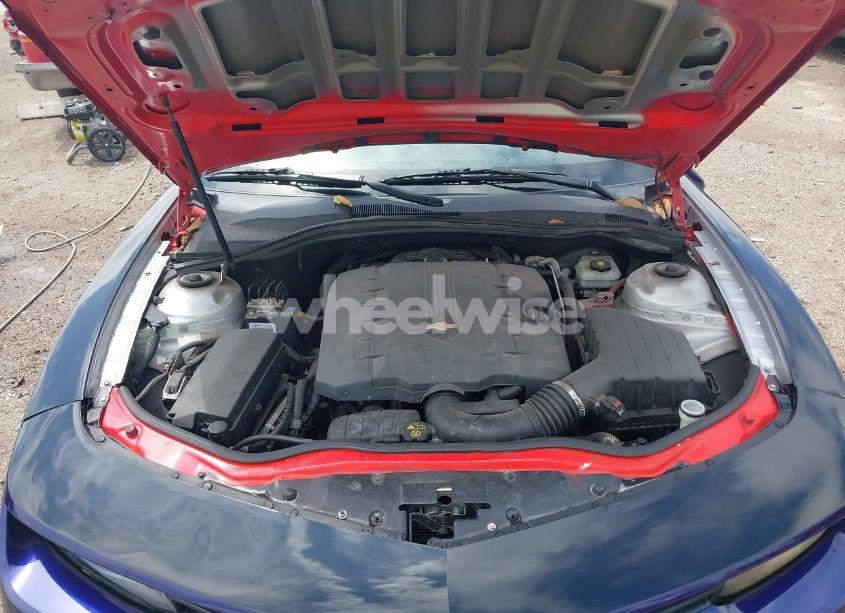 Photo 10 of 2015 Chevrolet Camaro 1LT (VIN 2G1FD1E34F9105669)