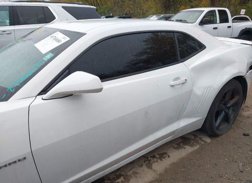 Photo 15 of 2015 Chevrolet Camaro 1LT (VIN 2G1FD1E34F9289544)