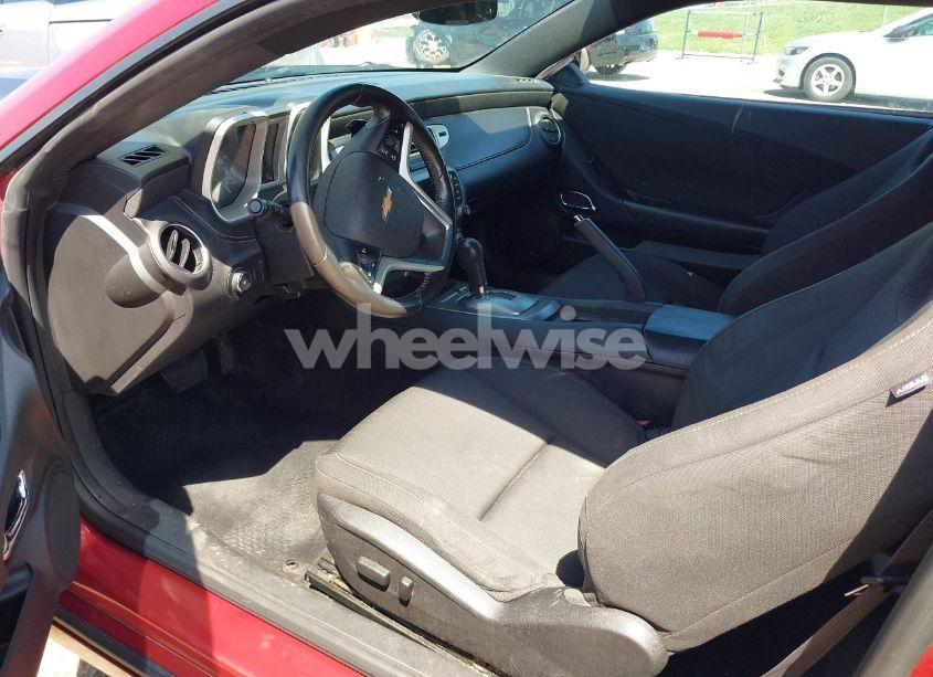 Photo 5 of 2015 Chevrolet Camaro 1LT (VIN 2G1FD1E34F9301689)