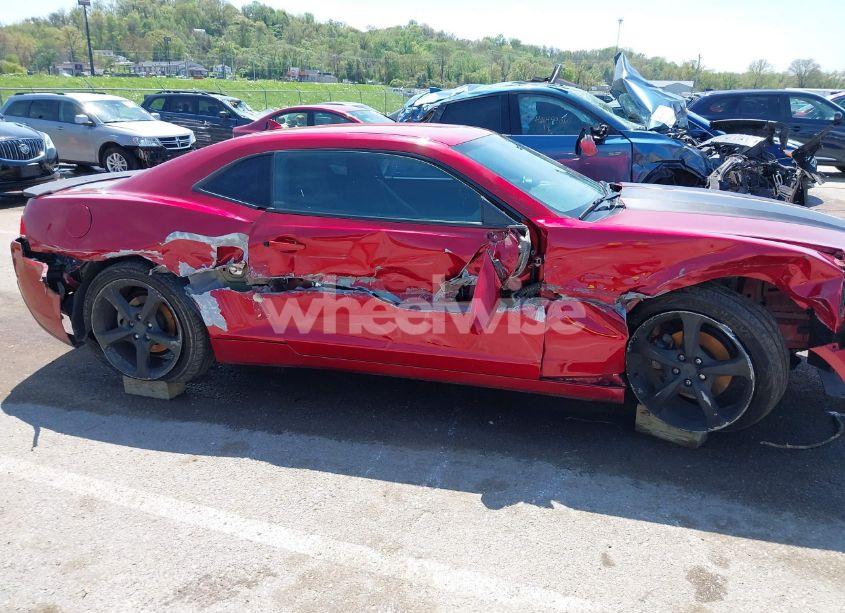 Photo 6 of 2015 Chevrolet Camaro 1LT (VIN 2G1FD1E34F9301689)