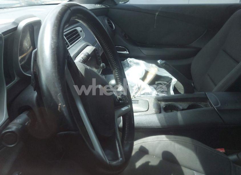 Photo 7 of 2015 Chevrolet Camaro 1LT (VIN 2G1FD1E35F9285180)