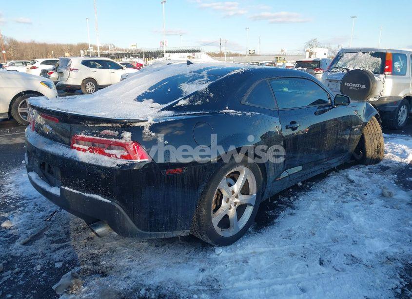 Photo 4 of 2015 Chevrolet Camaro 1LT (VIN 2G1FD1E36F9103518)