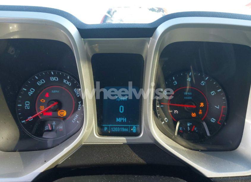 Photo 7 of 2015 Chevrolet Camaro 1LT (VIN 2G1FD1E36F9103518)