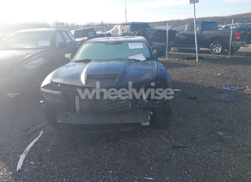 Photo 12 of 2015 Chevrolet Camaro 1LT (VIN 2G1FD1E37F9104421)