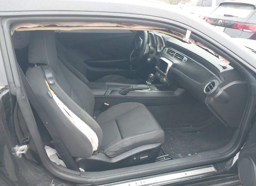 Photo 5 of 2015 Chevrolet Camaro 1LT (VIN 2G1FD1E37F9262712)