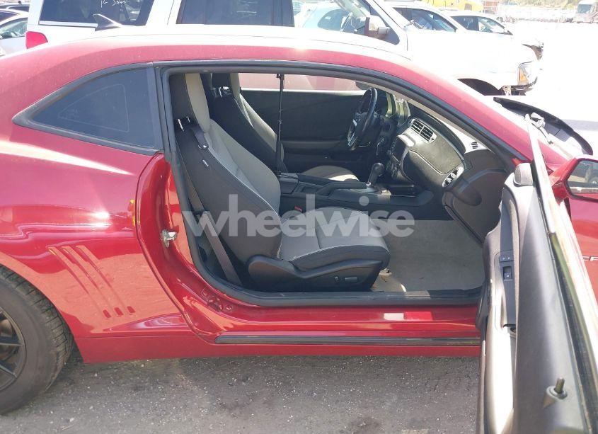 Photo 5 of 2015 Chevrolet Camaro 1LT (VIN 2G1FD1E38F9107974)