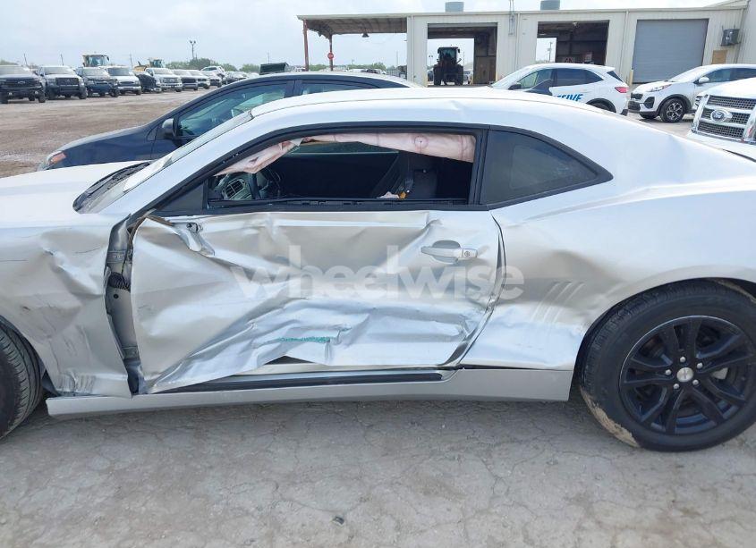 Photo 14 of 2015 Chevrolet Camaro 1LT (VIN 2G1FD1E38F9110275)