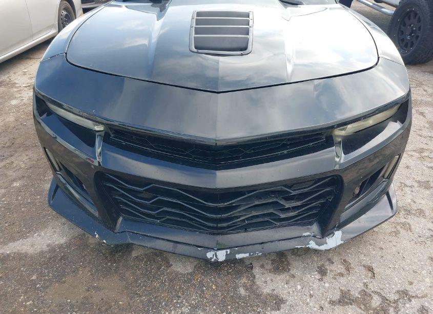 Photo 6 of 2015 Chevrolet Camaro 1LT (VIN 2G1FD1E38F9150307)