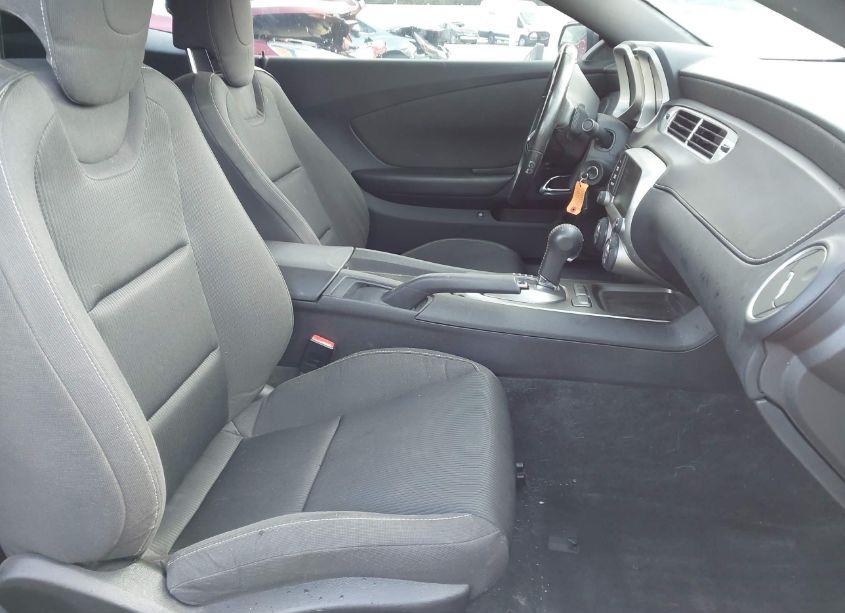 Photo 5 of 2015 Chevrolet Camaro 1LT (VIN 2G1FD1E38F9216368)