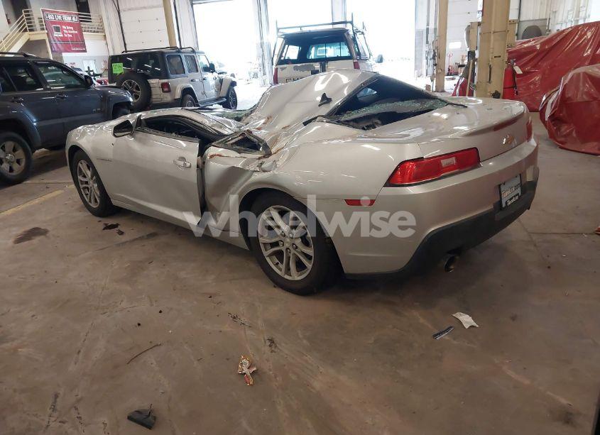 Photo 3 of 2015 Chevrolet Camaro 1LT (VIN 2G1FD1E38F9262296)