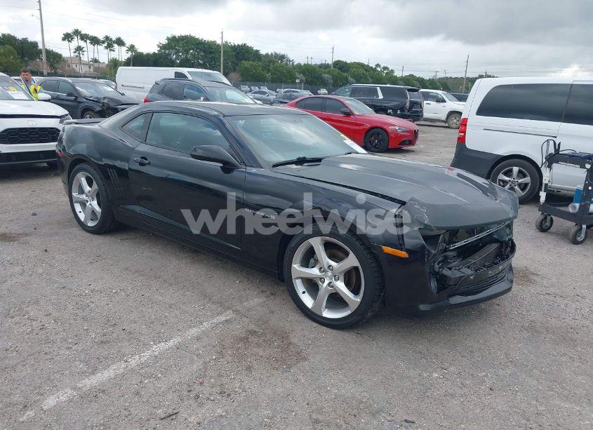 2015 Chevrolet Camaro 1LT (VIN 2G1FD1E38F9307429) main photo