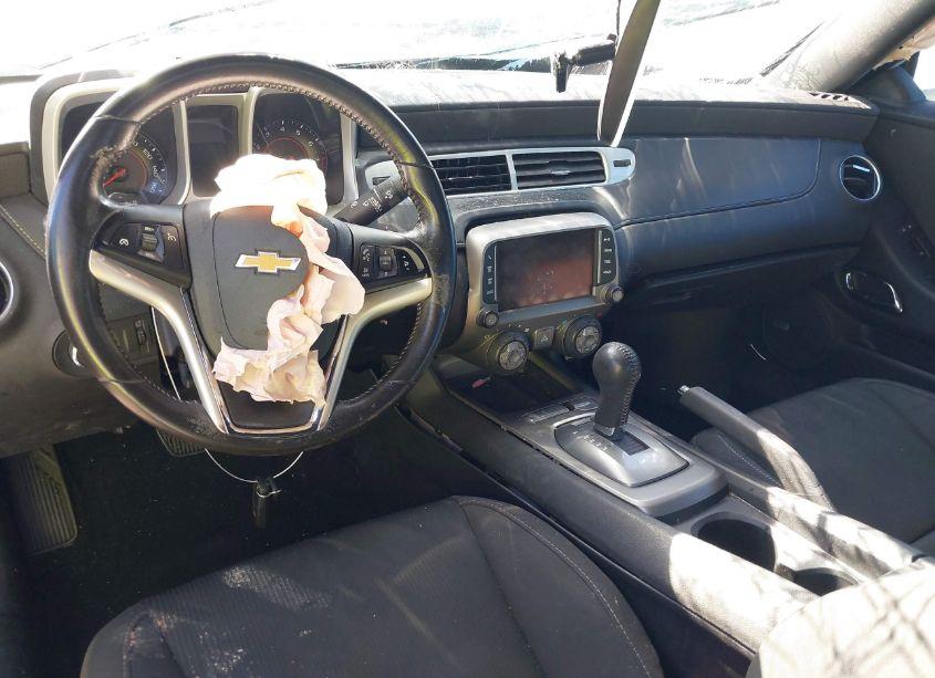 Photo 5 of 2015 Chevrolet Camaro 1LT (VIN 2G1FD1E39F9129241)