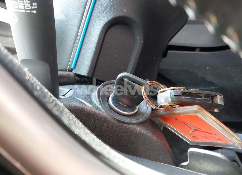 Photo 11 of 2015 Chevrolet Camaro 1LT (VIN 2G1FD1E3XF9200365)