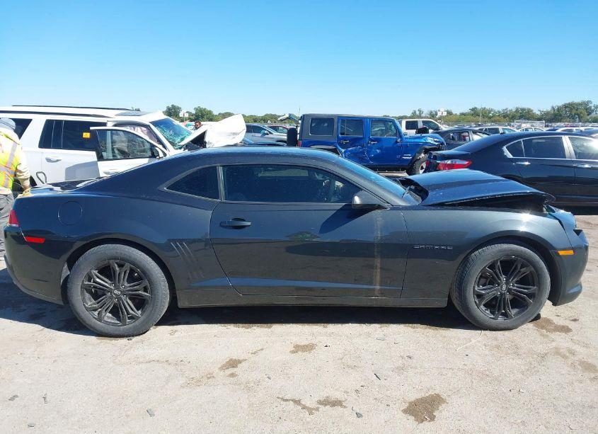 Photo 13 of 2015 Chevrolet Camaro 1LT (VIN 2G1FD1E3XF9230868)