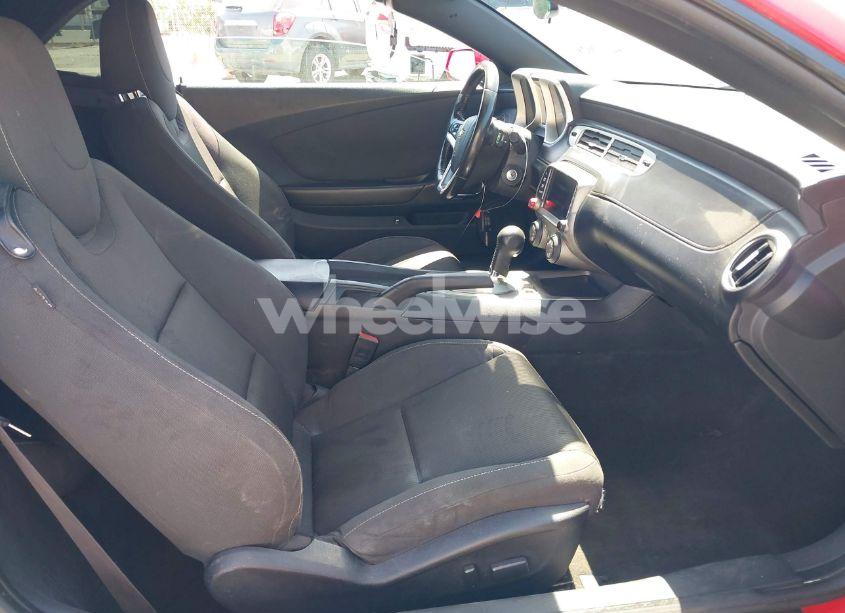 Photo 5 of 2015 Chevrolet Camaro 1LT (VIN 2G1FD3D31F9269684)