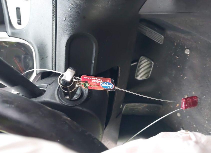 Photo 11 of 2015 Chevrolet Camaro 1LT (VIN 2G1FD3D33F9264874)