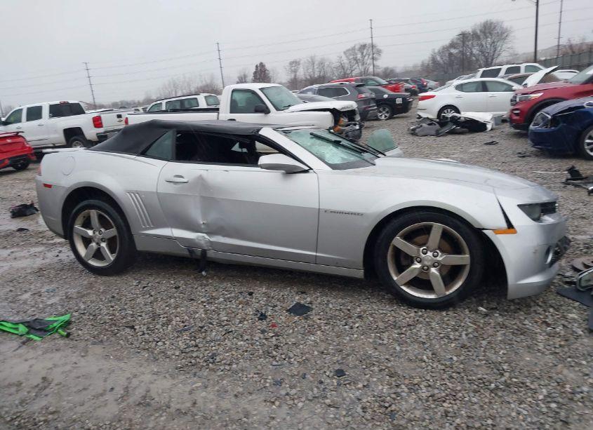 Photo 13 of 2015 Chevrolet Camaro 1LT (VIN 2G1FD3D33F9264874)