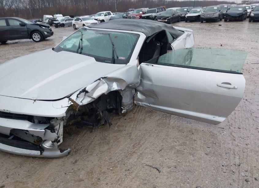 Photo 6 of 2015 Chevrolet Camaro 1LT (VIN 2G1FD3D33F9264874)