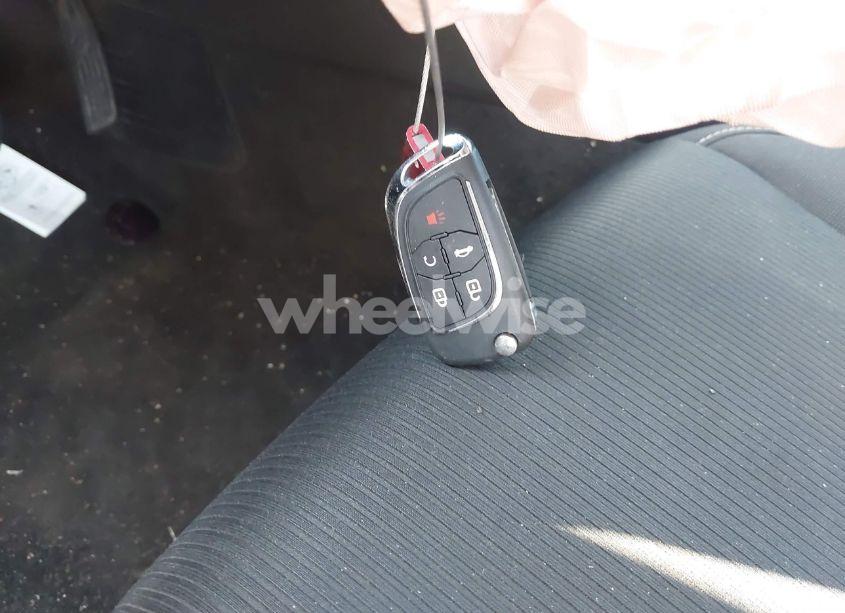 Photo 11 of 2015 Chevrolet Camaro 1LT (VIN 2G1FD3D33F9278399)