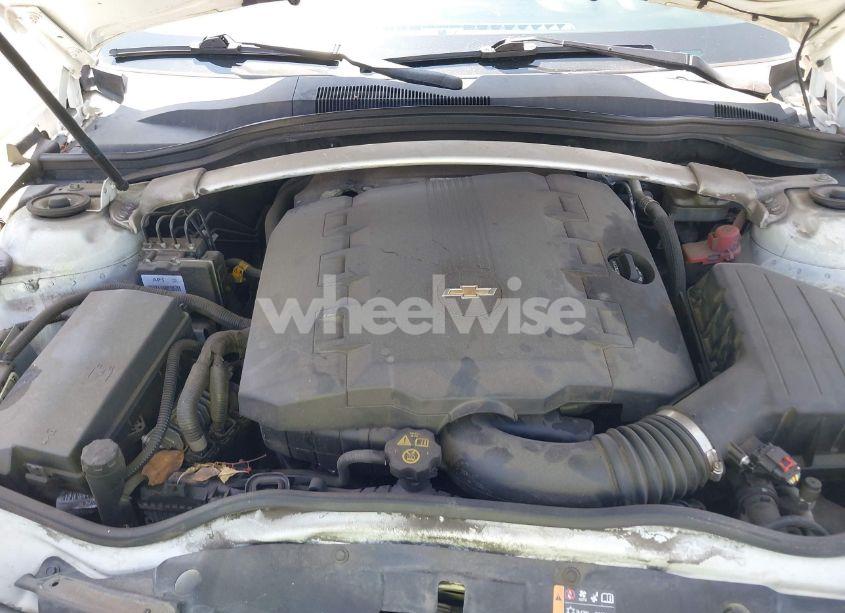 Photo 10 of 2015 Chevrolet Camaro 1LT (VIN 2G1FD3D35F9281093)