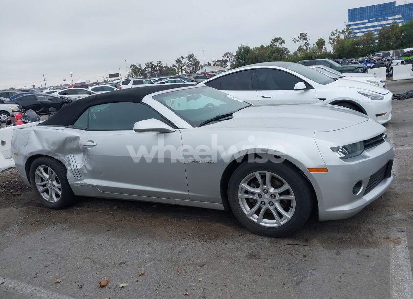 Photo 13 of 2015 Chevrolet Camaro 1LT (VIN 2G1FD3D36F9245008)