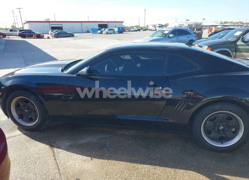 Photo 14 of 2013 Chevrolet Camaro 1LS (VIN 2G1FE1E32D9115367)