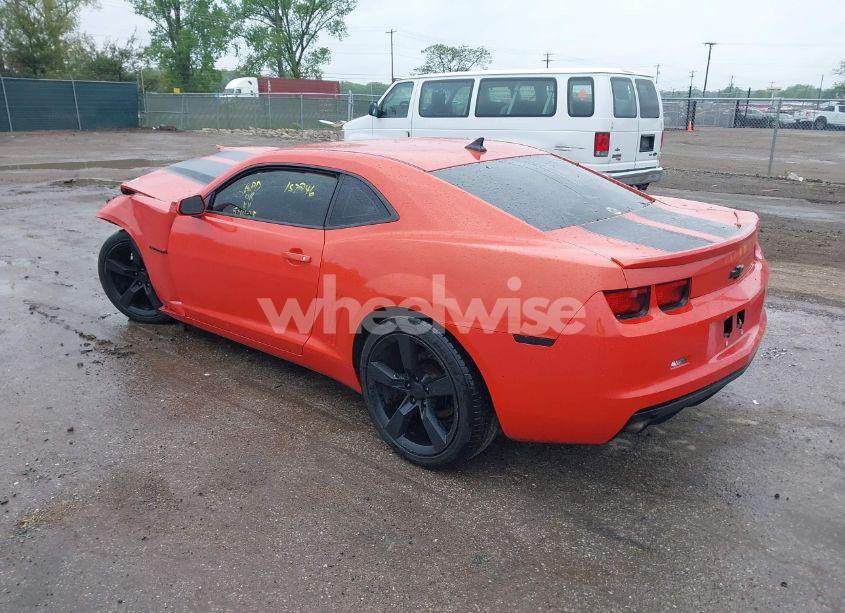 Photo 3 of 2013 Chevrolet Camaro 1LS (VIN 2G1FE1E32D9157246)