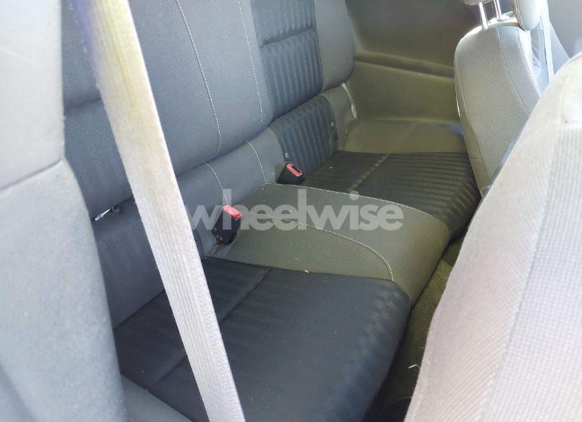 Photo 8 of 2014 Chevrolet Camaro 1LS (VIN 2G1FE1E39E9157701)