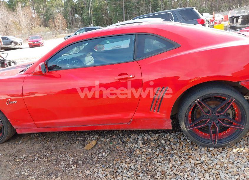 Photo 14 of 2014 Chevrolet Camaro 1LS (VIN 2G1FE1E3XE9240022)