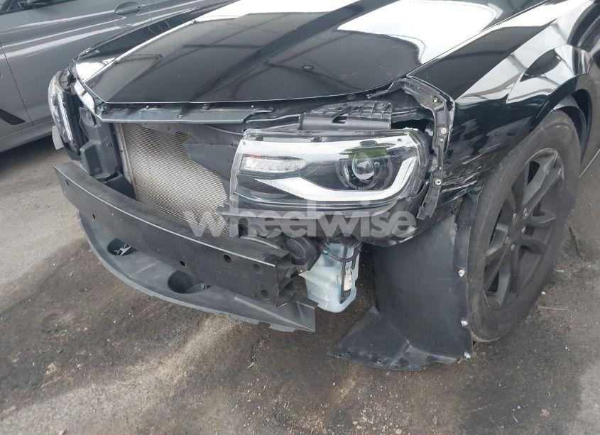 Photo 6 of 2014 Chevrolet Camaro 1LS (VIN 2G1FE1E3XE9276910)