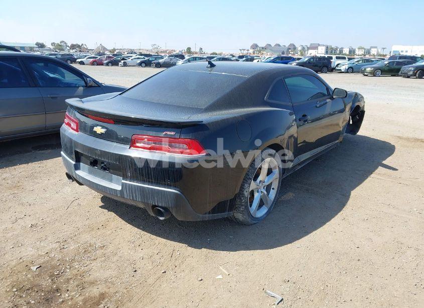 Photo 4 of 2015 Chevrolet Camaro 2LT (VIN 2G1FE1E3XF9194306)