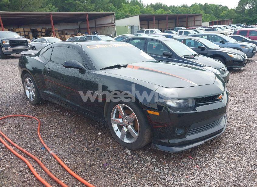 2015 Chevrolet Camaro 2LT (VIN 2G1FE1E3XF9242337) main photo